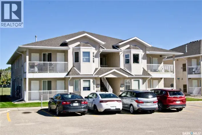 Row / Townhouse for sale: 1049 Birchwood PLACE, Regina