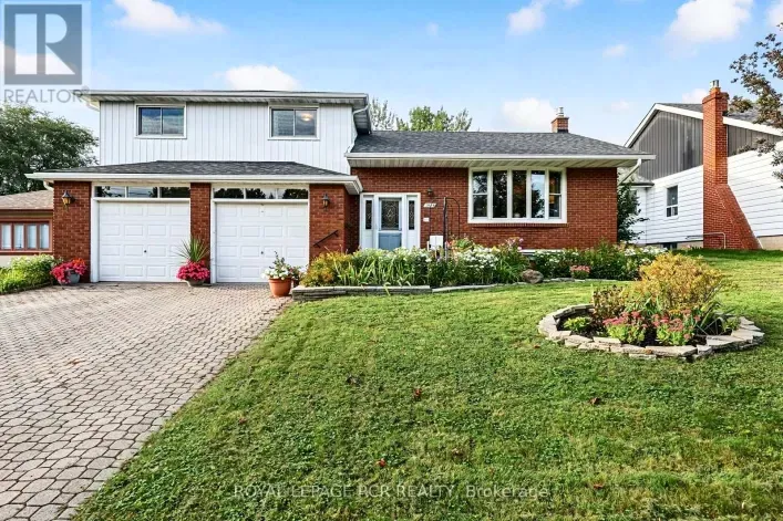 House for sale: 1049 ELGIN STREET, Newmarket