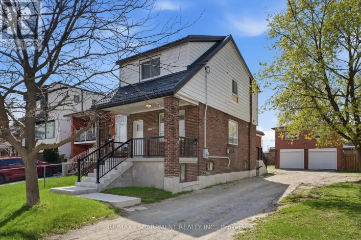 1049 GLENCAIRN AVENUE, Toronto