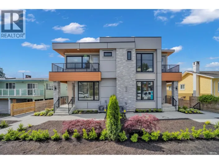 104-946 DANSEY AVENUE, Coquitlam