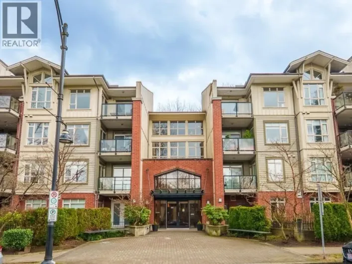 105 100 CAPILANO ROAD, Port Moody