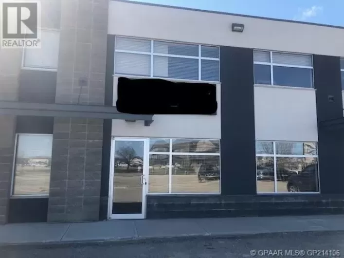 105, 10071 120 Avenue, Grande Prairie