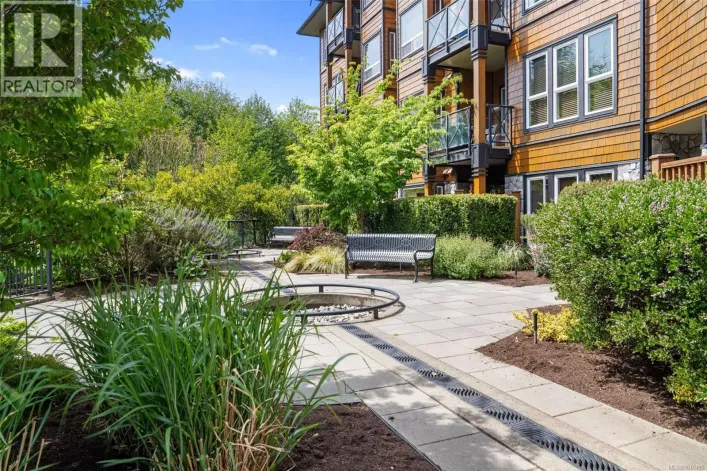 105 101 Nursery Hill Dr, View Royal