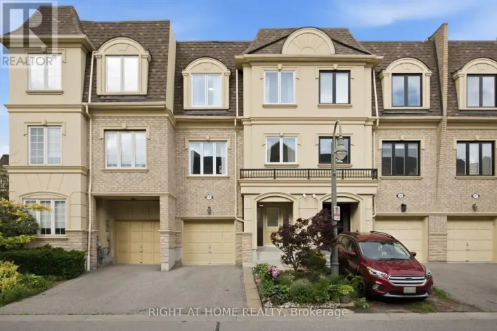 105 - 1250 ST.MARTINS DRIVE, Pickering