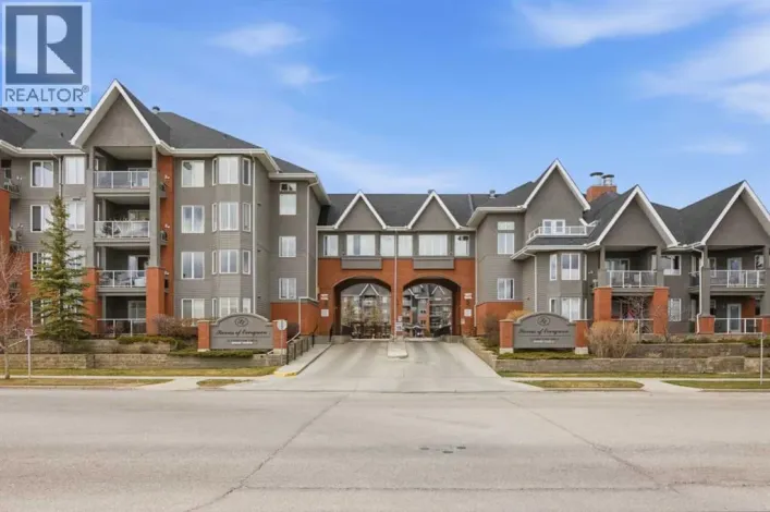 105, 15 Everstone Drive SW, Calgary