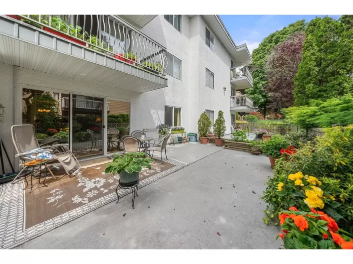 105 1520 BLACKWOOD STREET, White Rock