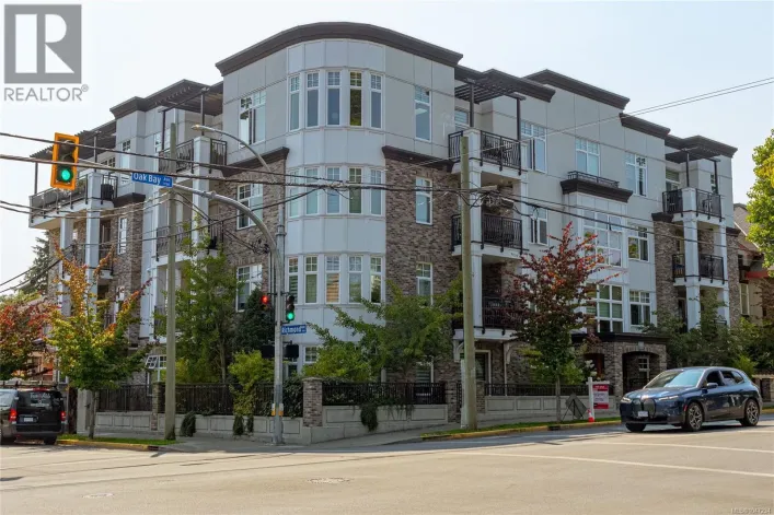 105 1765 Oak Bay Ave, Victoria