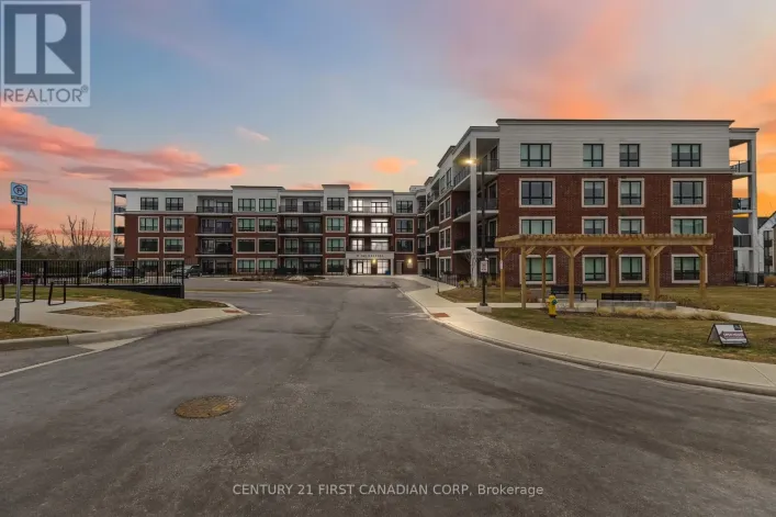 105 - 1975 FOUNTAIN GRASS DRIVE, London South