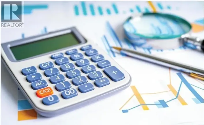 105 2030 N MARINE DRIVE, North Vancouver