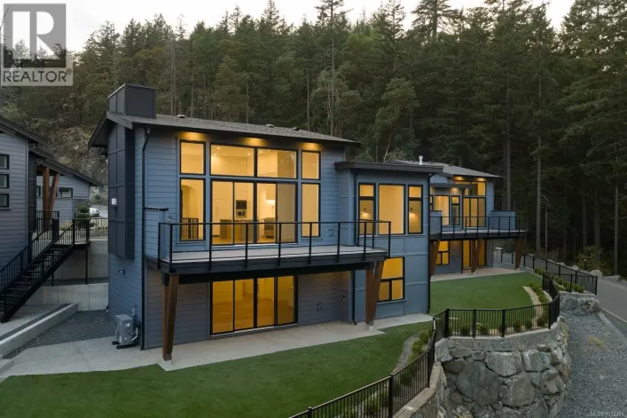 105 2332 Copper Rock Crt, Langford