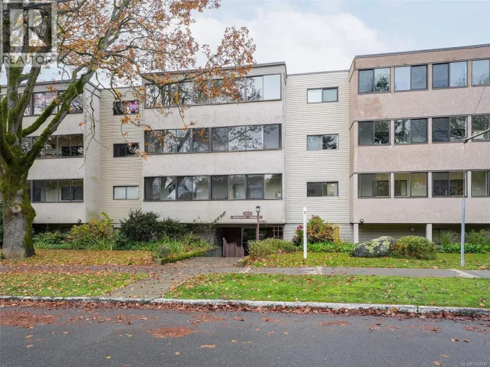 105 2610 Graham St, Victoria