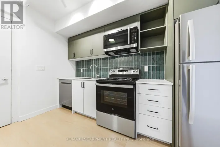 105 - 325 JAMES STREET S, Hamilton