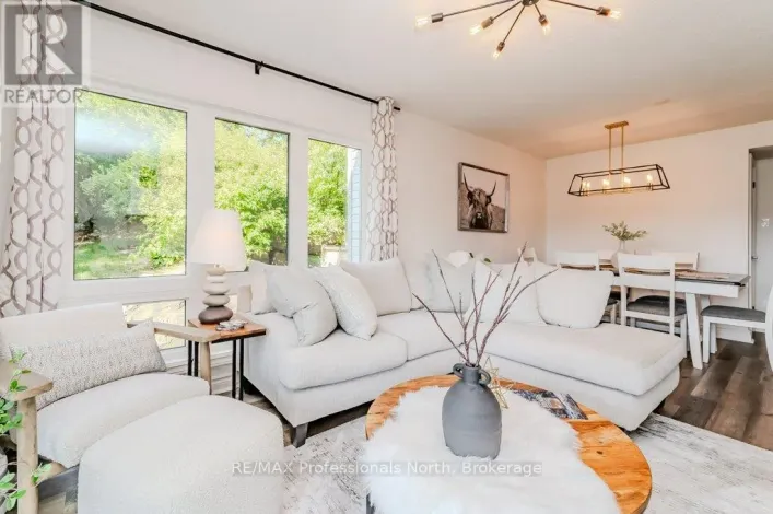 105 - 33 DEERHURST GREENS, Huntsville