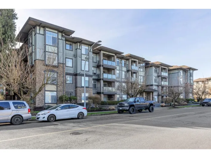 105 33338 MAYFAIR AVENUE, Abbotsford