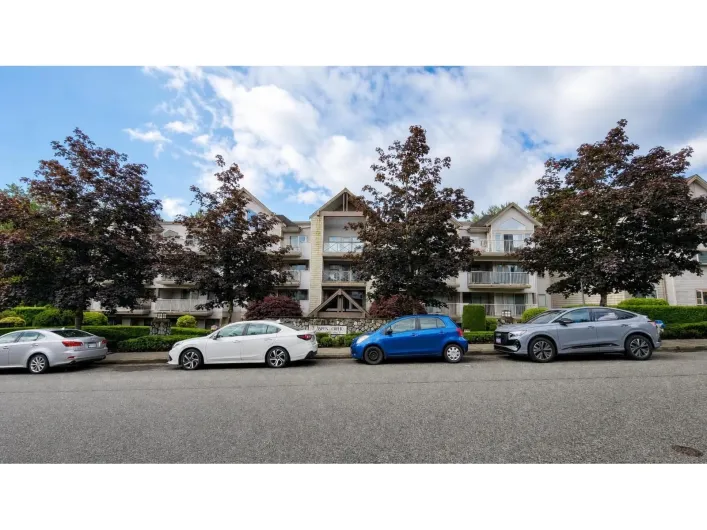 105 33478 ROBERTS AVENUE, Abbotsford