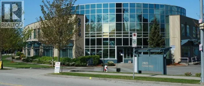 105 3989 HENNING DRIVE, Burnaby