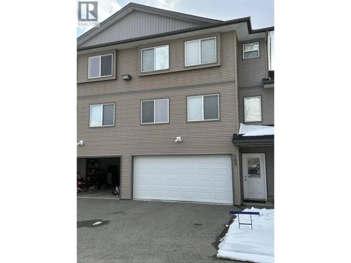 105 4404 5TH AVENUE, Prince George