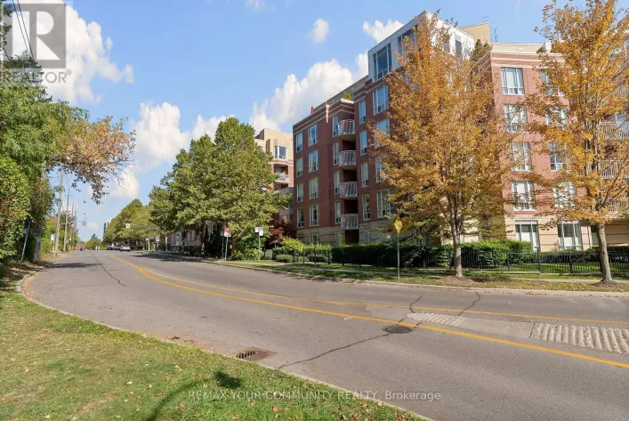 105 - 451 ROSEWELL AVENUE S, Toronto