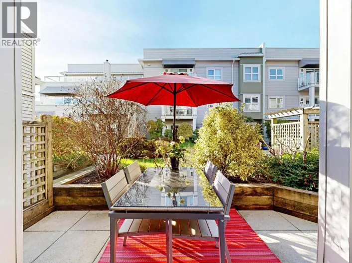 105 4738 53 STREET, Delta