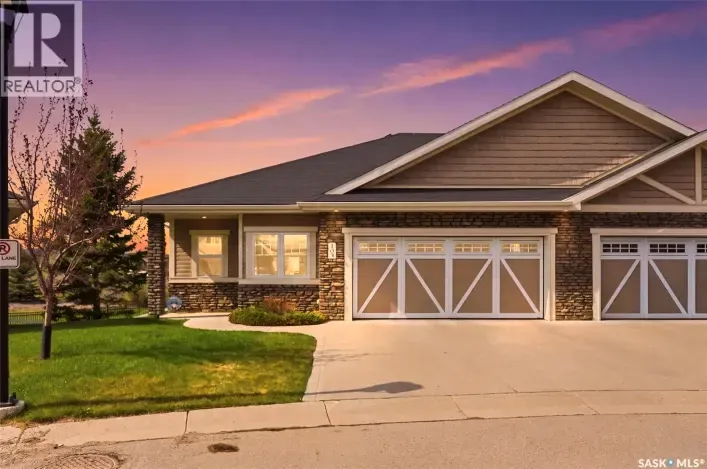 Row / Townhouse for sale: 105 542 Pringle CRESCENT, Saskatoon
