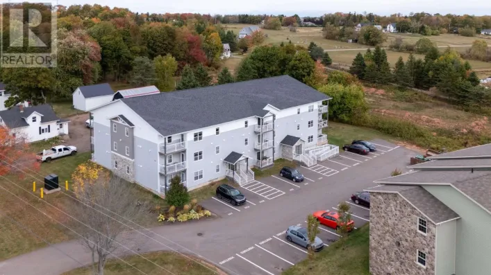 105 562 Malpeque Road, Winsloe North