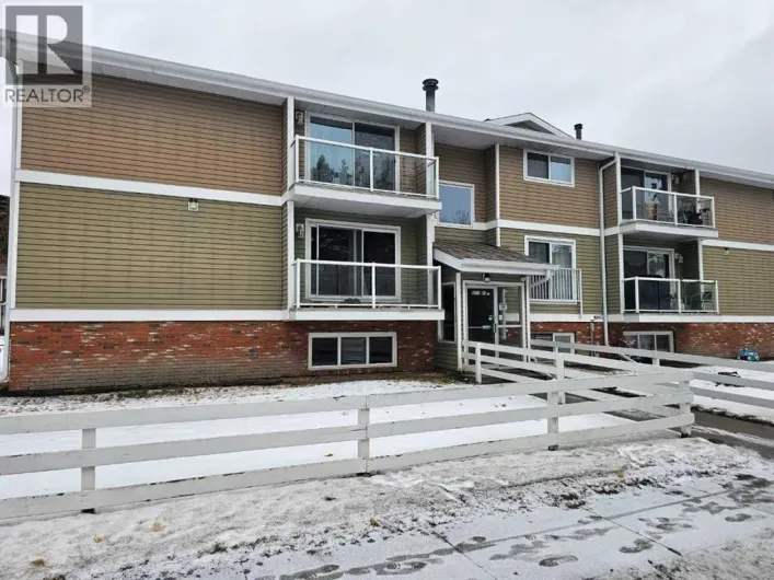 105, 5812 61 Street, Red Deer