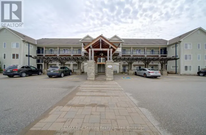105 - 6 BRANDY LANE DRIVE, Collingwood
