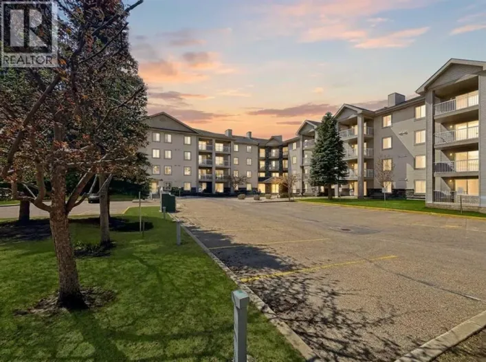 105, 60 Lawford Avenue, Red Deer