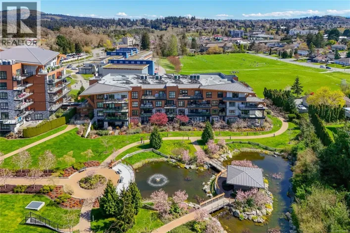 105 745 Travino Lane, Saanich