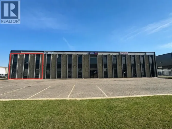 105, 8439 111A Street, Grande Prairie