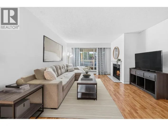 105 932 ROBINSON STREET, Coquitlam