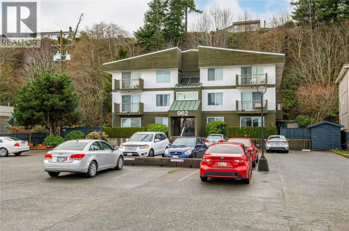 105 962 Island Hwy S, Campbell River