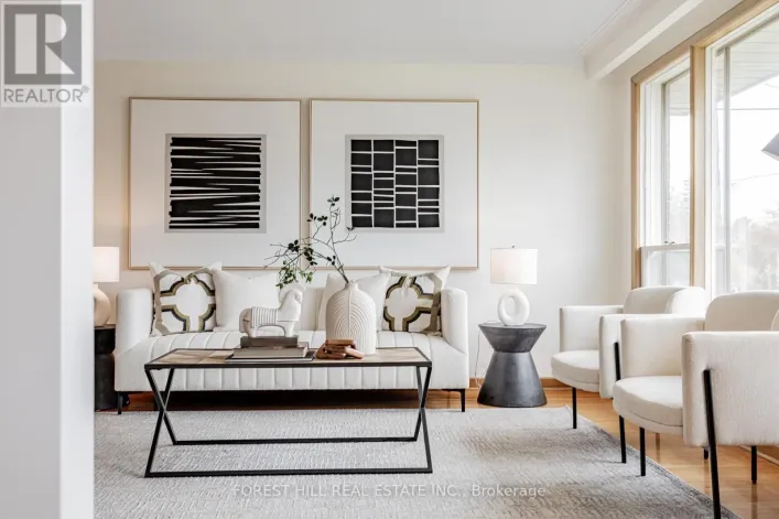 105 CRESTWOOD ROAD, Vaughan