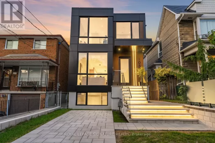 105 GLEDHILL AVENUE, Toronto