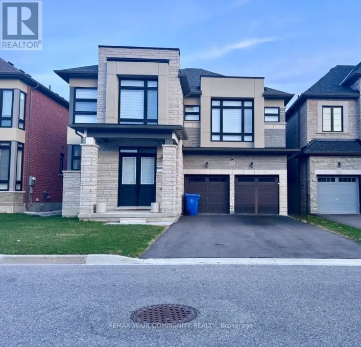 105 HALLDORSON AVENUE, Aurora