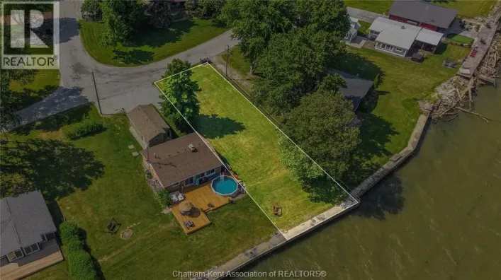 105 ISLAND CRESCENT, Lighthouse Cove