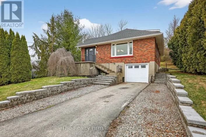 105 KING STREET E, Ingersoll