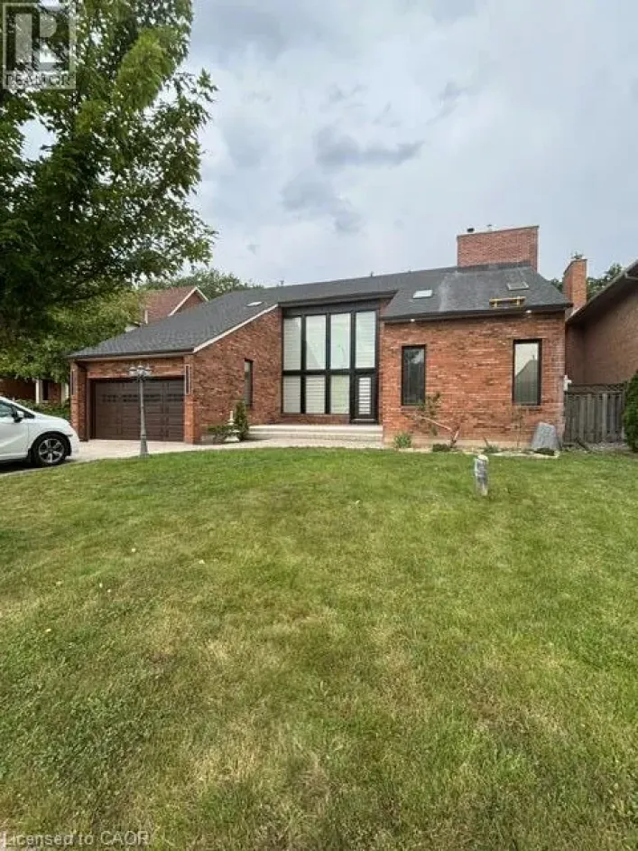 105 MAPLE Drive Unit# 1, Hamilton