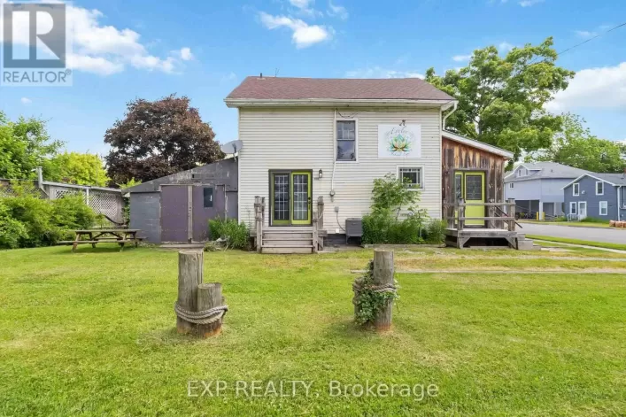 105 MARKET STREET E, Norfolk