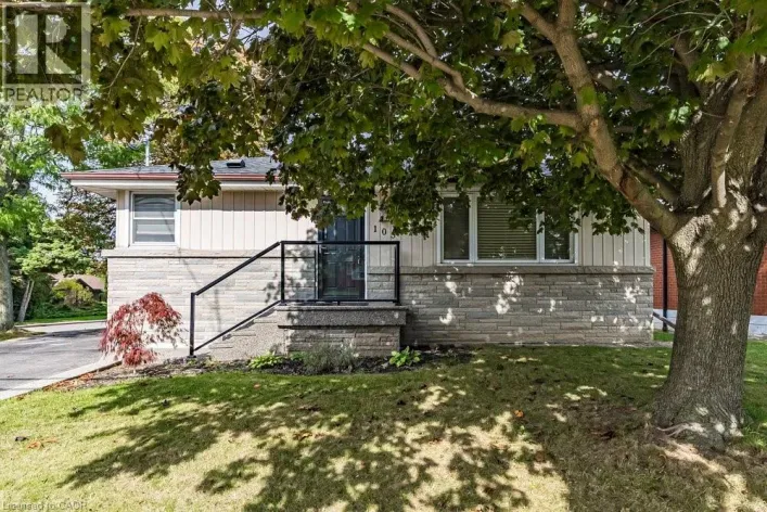 105 MCELROY Road E, Hamilton