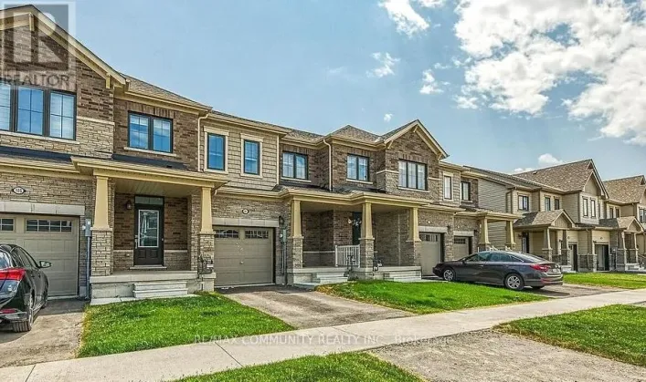 105 SELECTION HEIGHTS, Thorold
