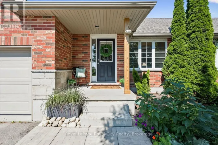 105 SPENCER DRIVE, Centre Wellington