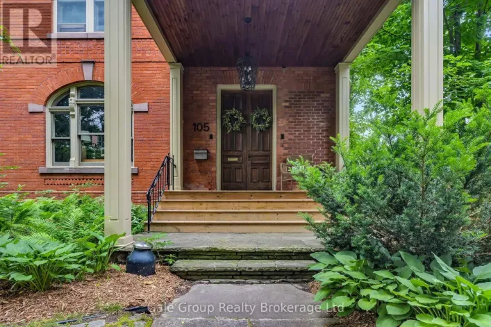 105 VANSITTART AVENUE, Woodstock