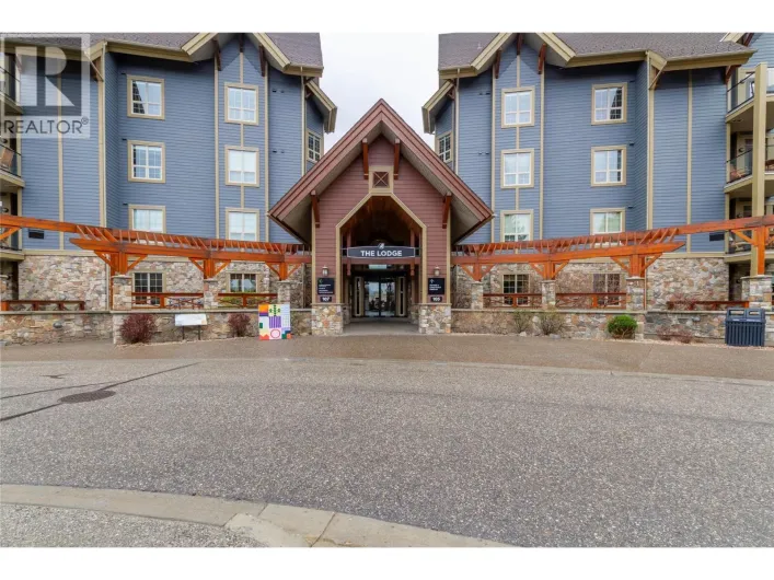 105 Village Centre Court Unit# 422, Vernon