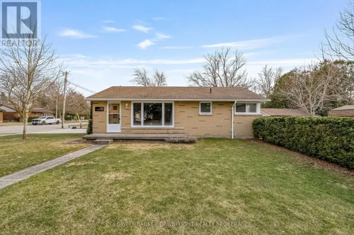 105 WELLINGTON STREET W, South Huron