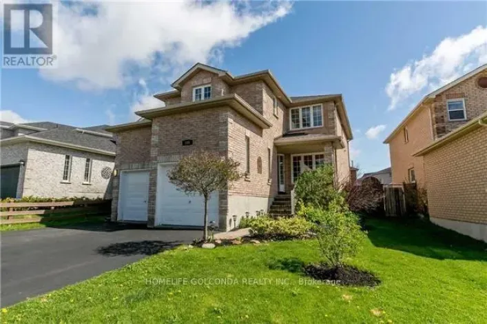 105 WIDGEON STREET, Barrie