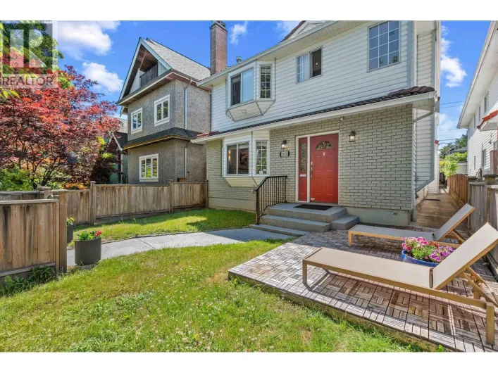 1050 E 10TH AVENUE, Vancouver