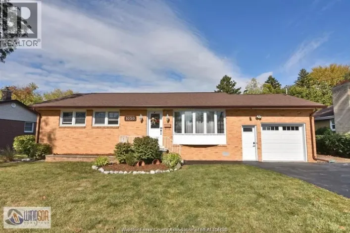 1050 SCOFIELD AVENUE, Windsor