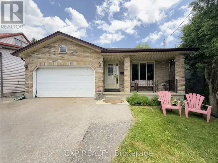 1050 WILLOW DRIVE, London South