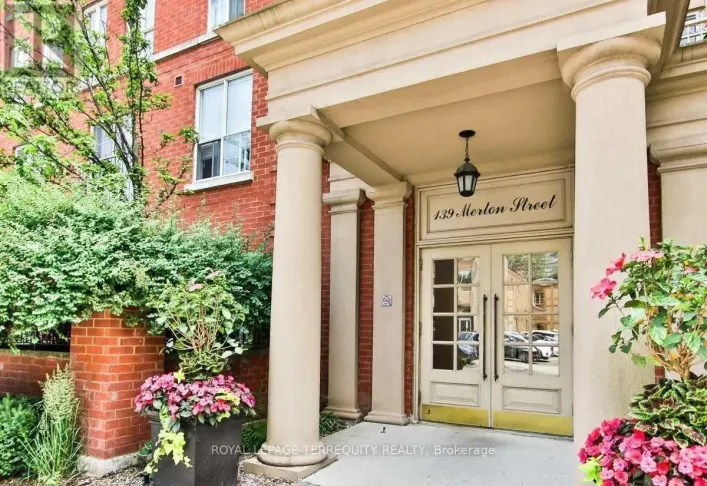 1052 - 139 MERTON STREET, Toronto